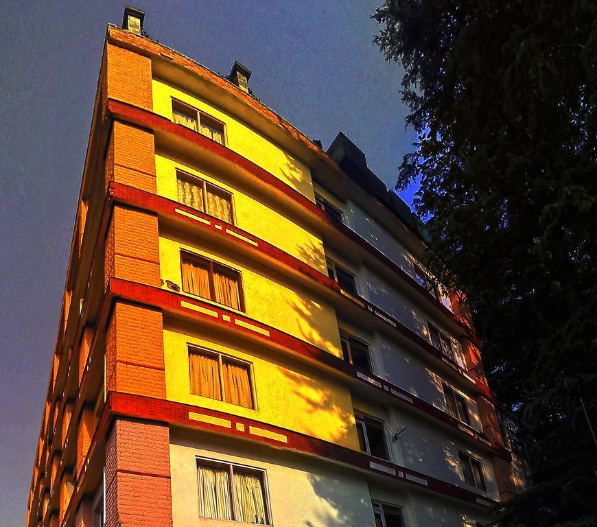 Hotel Landmark Shimla Exterior photo